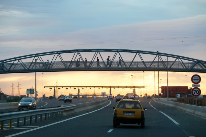 Autoroute-a-peage-senegal-eiffage