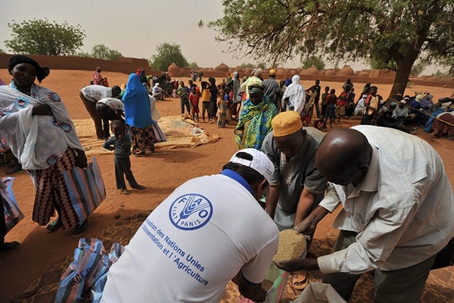 Fain dans le Sahel-min