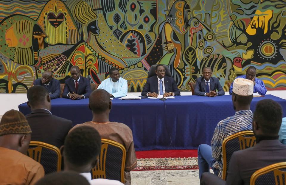 Macky Sall recevant les étudiants (Crédit - Facebook Présidence de la République)