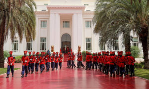 Des gardes rouges au Palais Présidentielle à Dakar (Ph)