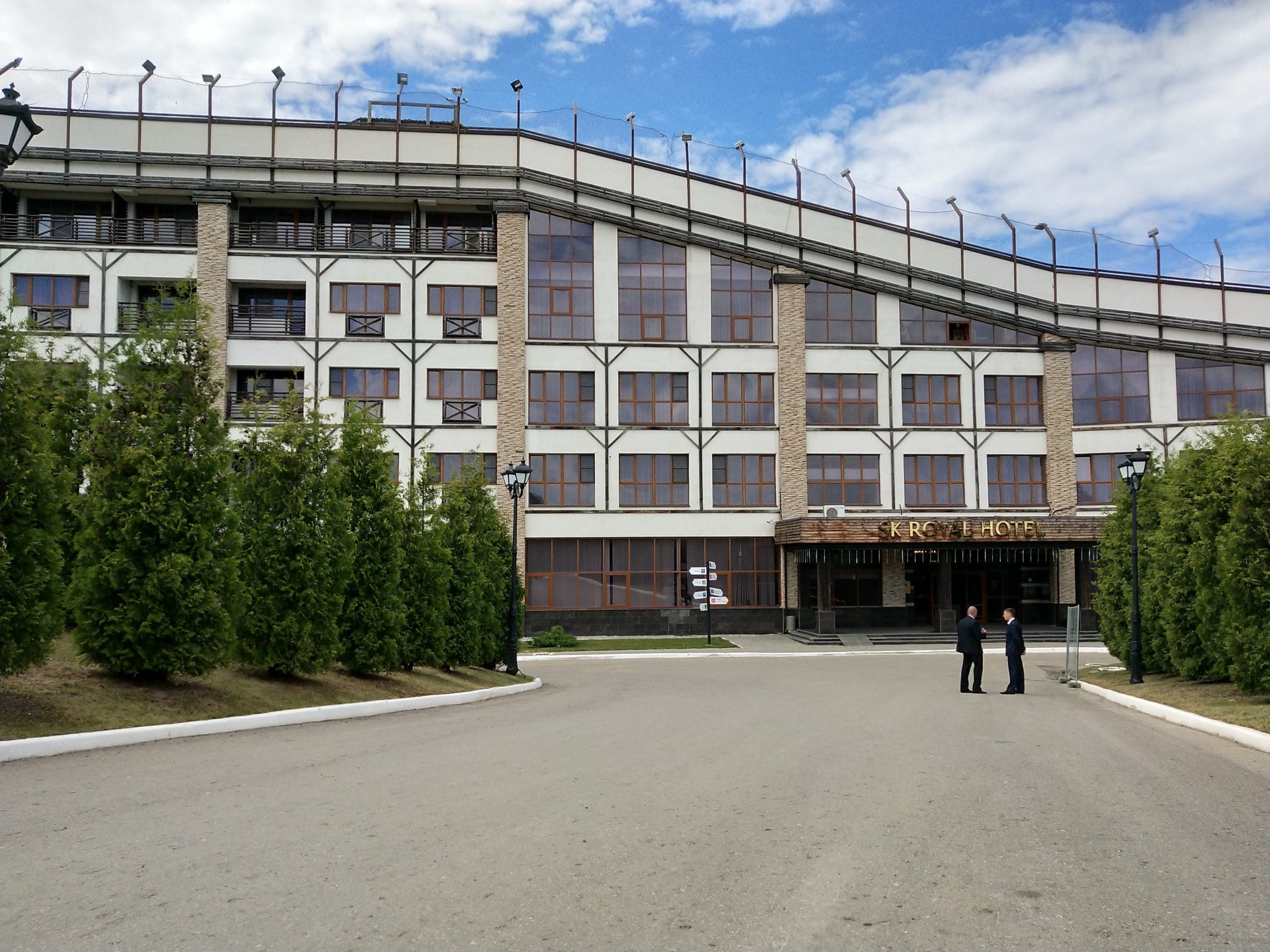 Site d'entraînement, Hôtel, Bus.. : Appréciez le cadre dans lequel vont évoluer les Lions en Russie (Photos et Texte)