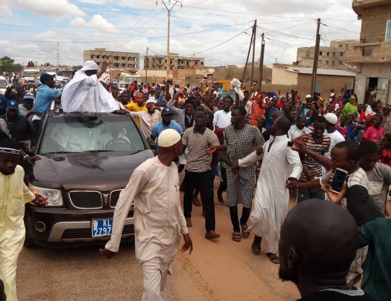 Kaolack : regarder l'arrivée d'imam Alioune Badara Ndao en images