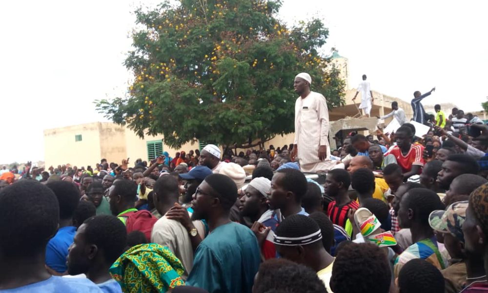 Kaolack : regarder l'arrivée d'imam Alioune Badara Ndao en images