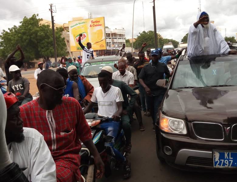 Kaolack : regarder l'arrivée d'imam Alioune Badara Ndao en images