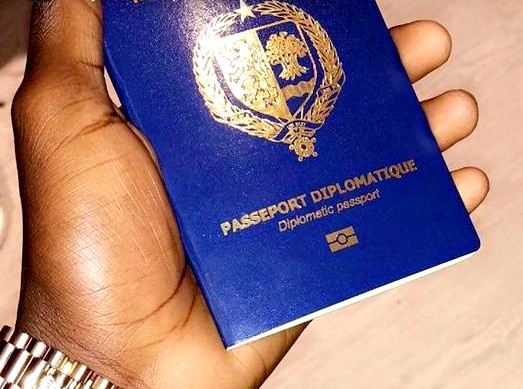 Le-passeport-diplomatique-sénégalais-est-en-train-de-perdre-de-sa-valeur