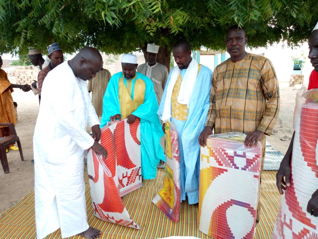 Touba Ndorong : Moussa Fall Aprodel au chevet de la mosquée de la localité