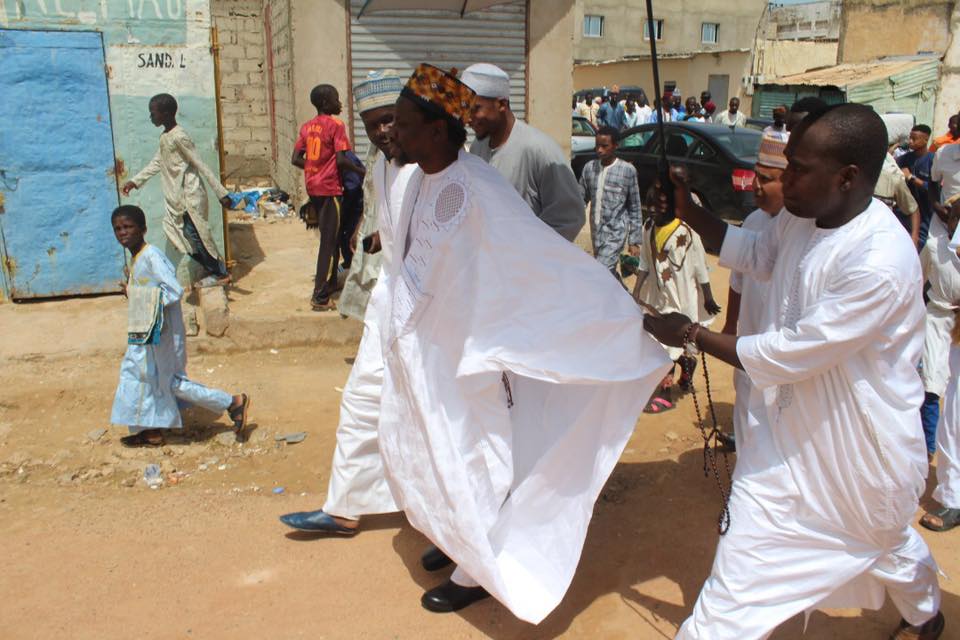 Ousmane Sonko à Médina Baye Niass : revivez en image la visite du leader de Pastef dans la citée religieuse (Vidéo et Photos)