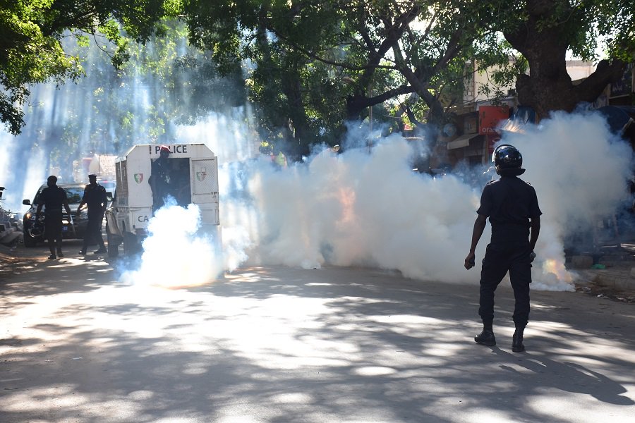 La démocratie en danger : la manifestation de l’opposition violement réprimée, plusieurs leaders malmenés et arrêtés