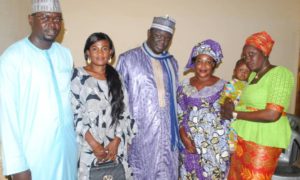 Abdoulaye Mountaha Niass avec des militants