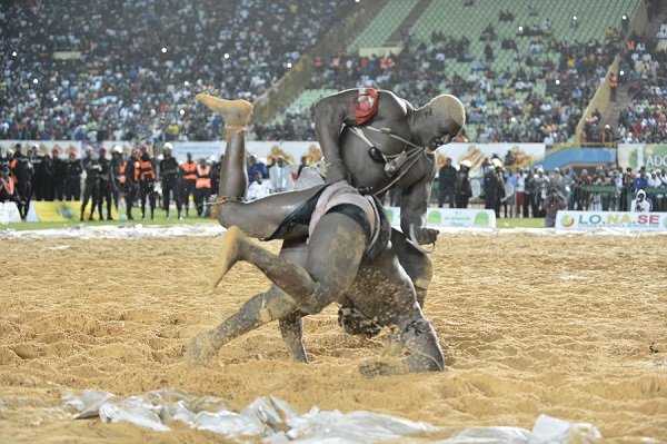 Photos : revivez la belle victoire de Balla Gaye 2 sur Modou Lo en images