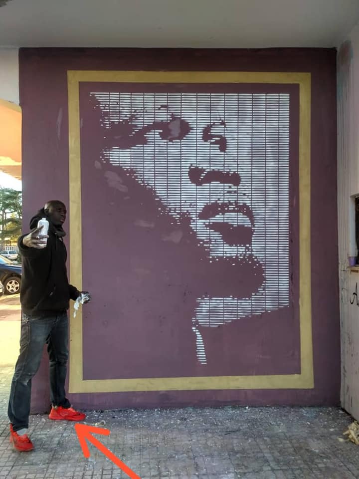 (10 photos) Incroyable: Le portrait de Ousmane Sonko peint sur un mur en Italie