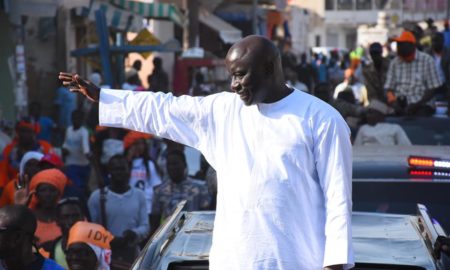 Dernier jour de campagne : la déferlante orange s’abat sur Dakar, les militants décrètent la victoire au premier tour