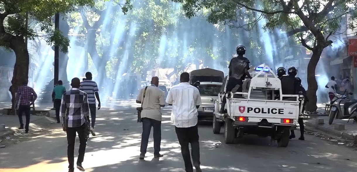 Vague d’arrestations d'opposant : inquiétude et colère au sein de la société civile, le Sénégal est-il toujours une démocratie ?