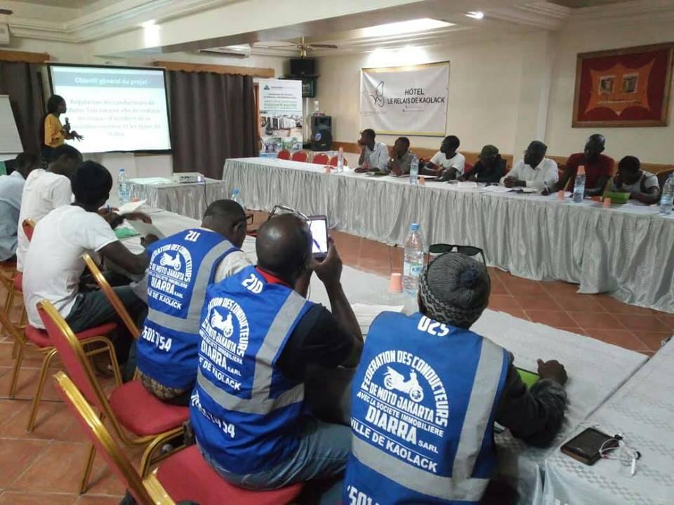 Sécurité routière : à Kaolack, Partners West Africa-Sénégal forme 25 conducteurs de motos jakartas