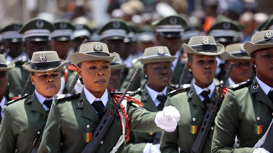 Police, gendarmerie, armée… : l'histoire des femmes dans les corps habillés