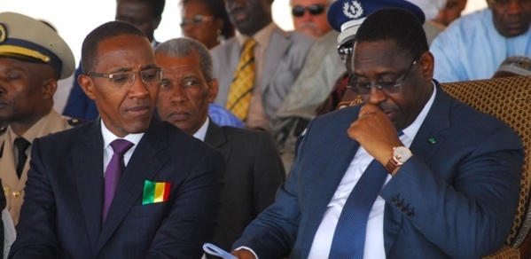 Abdoul-Mbaye-à-Macky-Sall