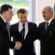 Fayez Al-Sarraj Emmanuel Macron, et Khalifa Haftar