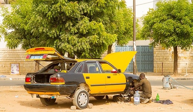 Taxi Dakar Jaune-Noir