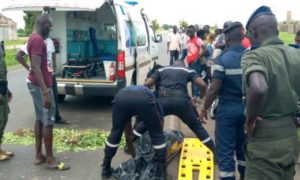 Grave accident à Kaolack : un véhicule 4x4 écrase un conducteur de moto Jakarta et prend la fuite