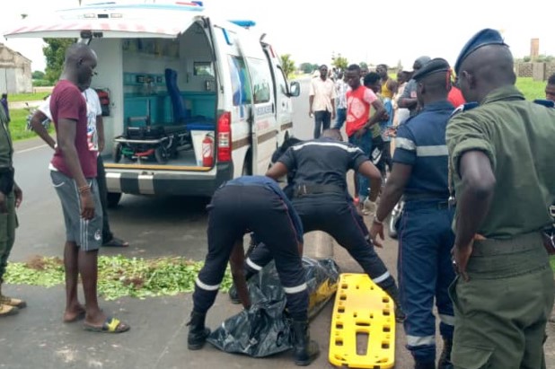 Grave accident à Kaolack : un véhicule 4x4 écrase un conducteur de moto Jakarta et prend la fuite