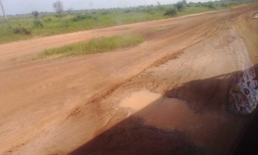 Kaolack : regardez le mauvais état de la route Mbadakhoune-Kahone