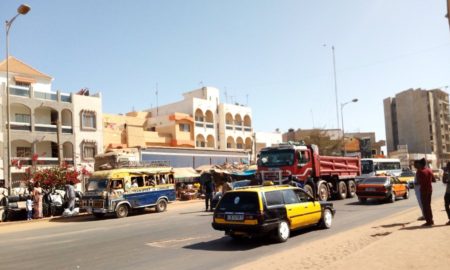 Une rue Parcelles assainies Dakar .jpg