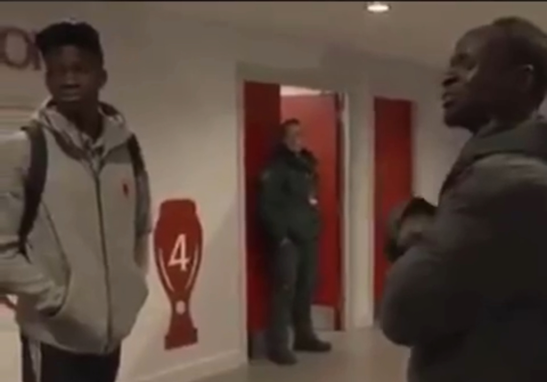 Liverpool-Watford: quand Sadio Mane demande à Troy Deeney de bien s'occuper de son petit frère (Ismaila Sarr)