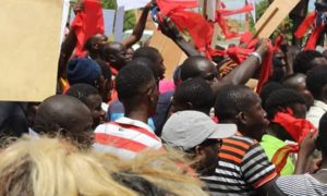 Kaolack : marche des élèves du lycée de Kahone pour réclamer des ralentisseurs