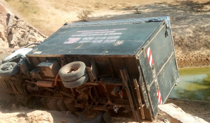 Mbadakhoune: un camion endommage le pont... la population dans la difficulté