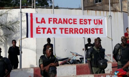 Mali: manifestation à Bamako pour réclamer le départ des troupes françaises du pays