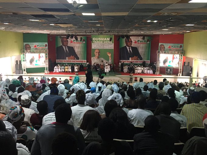 le Parti socialiste rend hommage à Ousmane Tanor Dieng