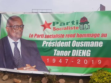 le Parti socialiste rend hommage à Ousmane Tanor Dieng