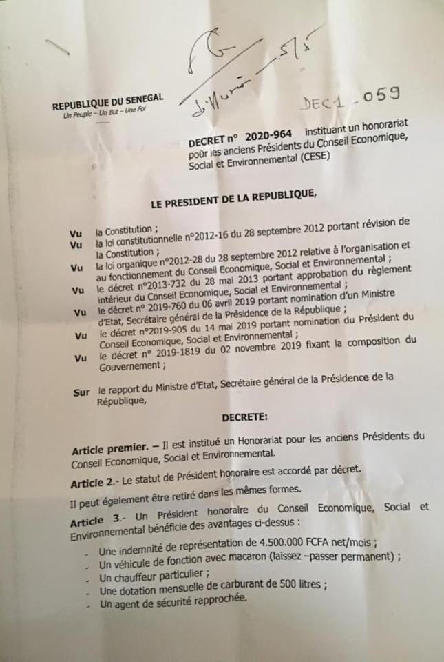 Décret sur l'honorariat aux anciens Présidents du CESE : Ousmane Sonko dément la Présidence de la République et apporte ses preuves