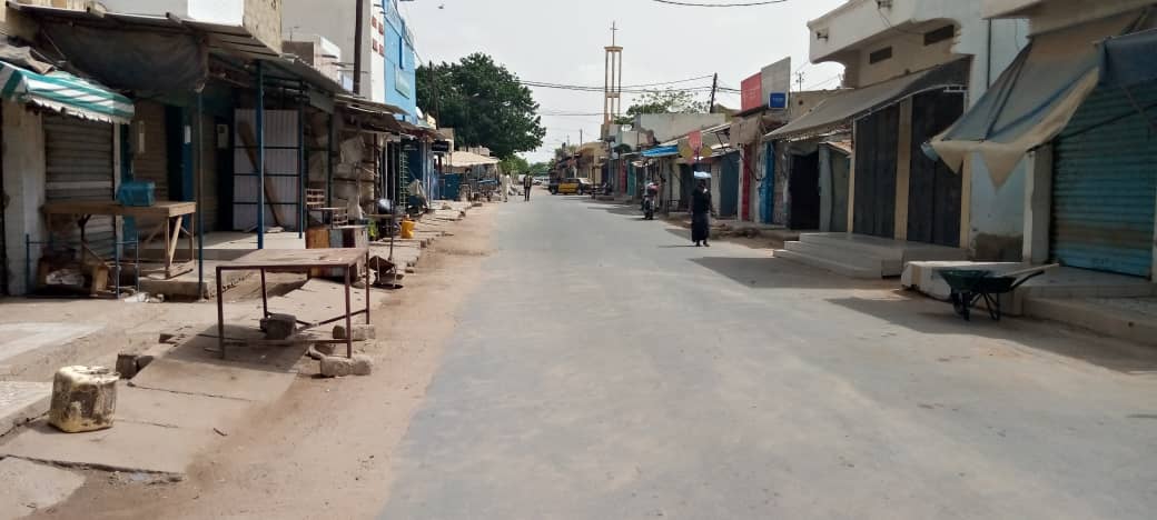 Lutte contre la Covid 19 : le marché central de Kaolack nettoyé et désinfecté