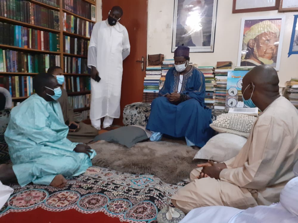 Décès de Fatoumata Zahra Niass : Serigne Mboup présente ses condoléances à Médina Baye