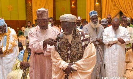 Ghana : le chef des imams Shehu Dr Osman Nuhu Sharabutu à Médina Baye malgré ses 101 ans