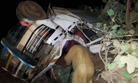 Accident à Kawil : un car de 32 places se renverse et fait 13 blessés
