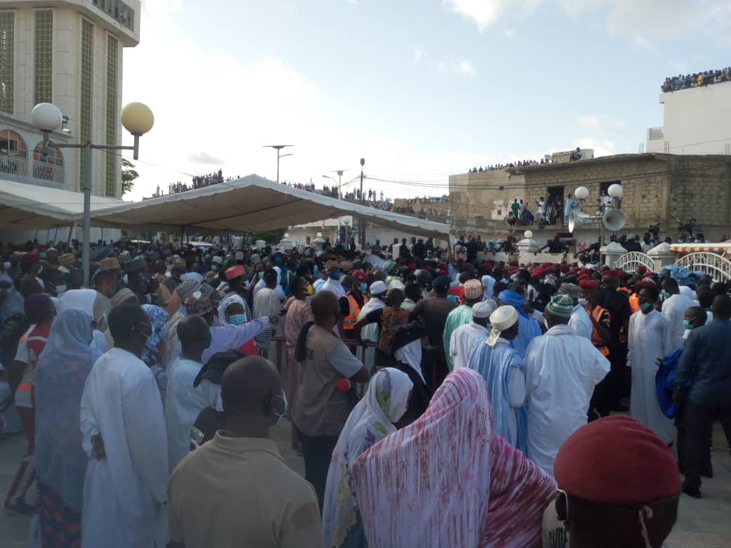 Obsèques de Papa Cheikh : toutes les images que vous avez pas encore vu