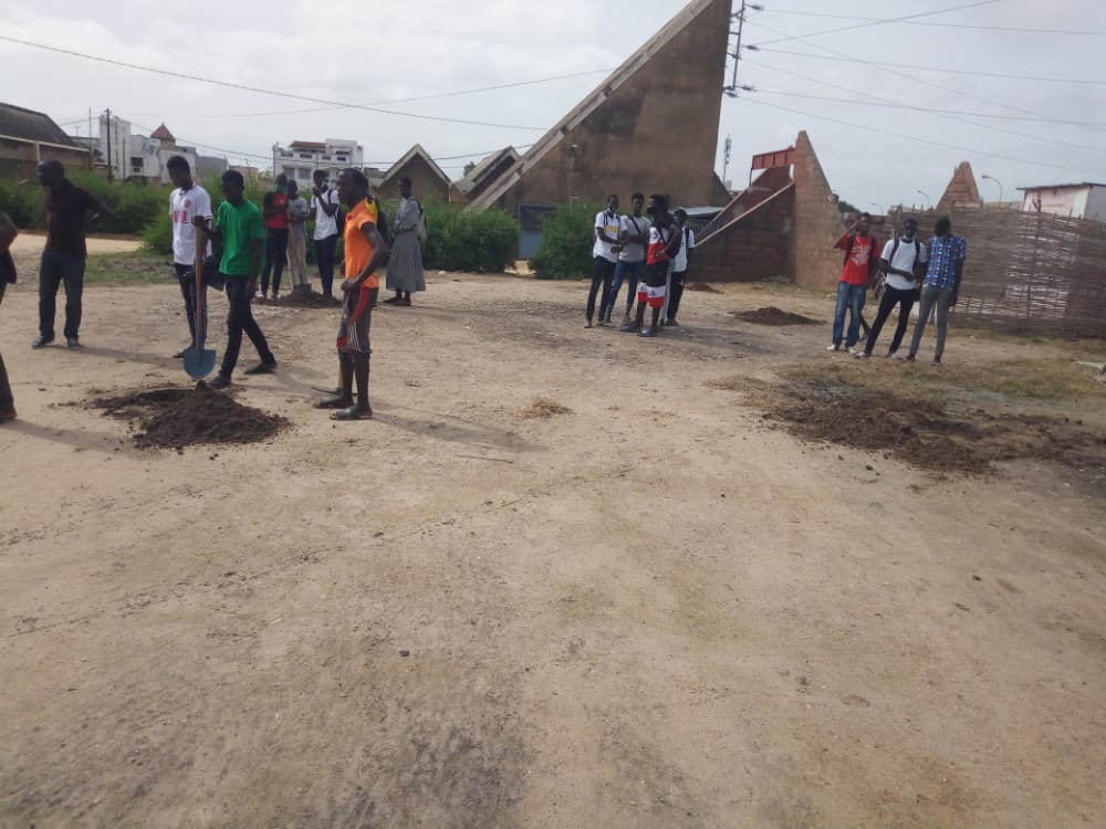 Environnement : journée de reboisement au lycée technique El Hadji Abdoulaye Niass