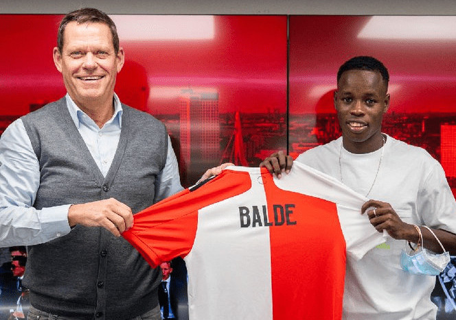 Alioune Badara Baldé signe à Feyenoord Rotterdam