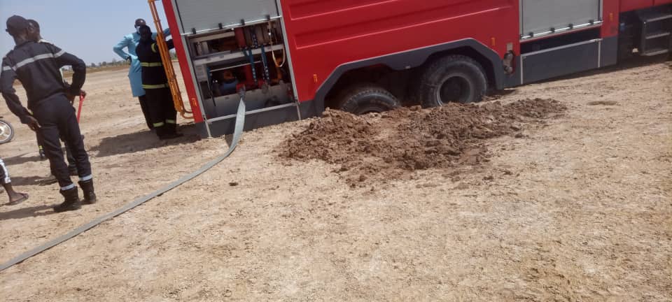 Kaolack : partis en intervention pour un incident, les pompiers tombent en panne faute de route