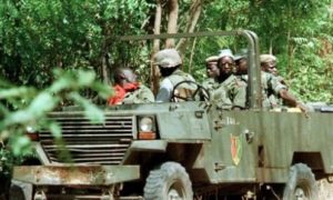 Casamance : un véhicule de l'armée saute sur une mine et fait 1 mort et 6 blessés