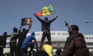 Human Rights Watch sur la situation au Sénégal : la liberté d’expression et de réunion doit être respectée