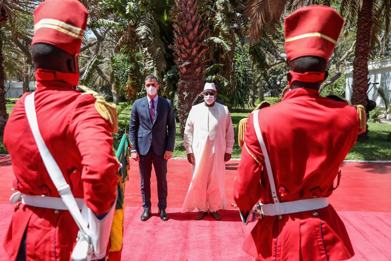 Rapatriement des migrants sénégalais : le Premier ministre espagnol Pedro Sánchez reçu à Dakar par le président Macky Sall