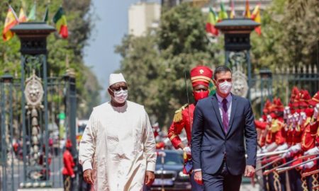 Rapatriement des migrants sénégalais : le Premier ministre espagnol Pedro Sánchez reçu à Dakar par le président Macky Sall
