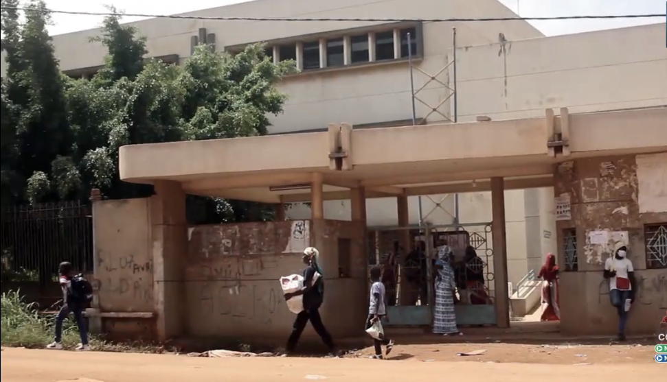 Le lycée moderne de Rufisque