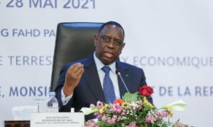 Dérives sur les réseaux sociaux : Macky Sall s'emporte et prône l'assainissement des médias