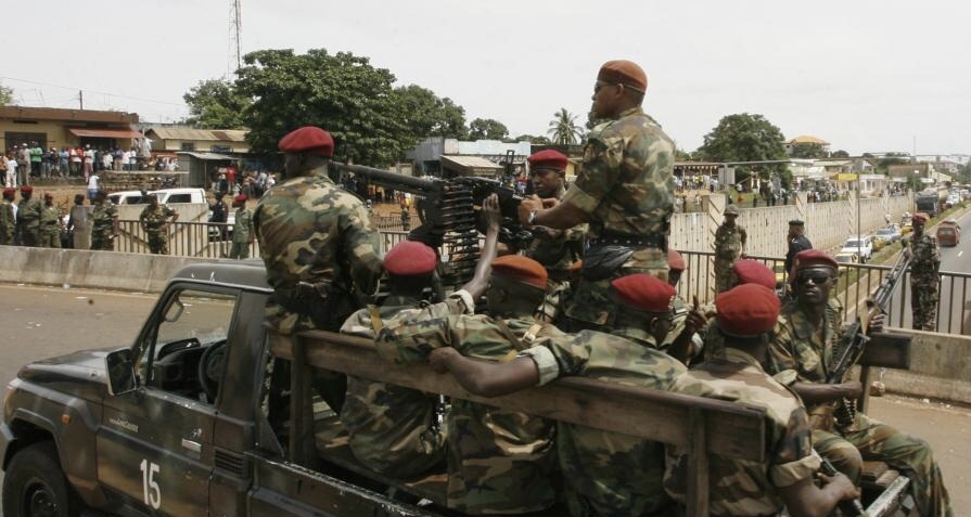 Guinée : tentative de coup d’État en cours à Conakry (médias)