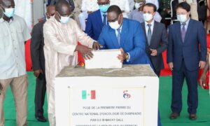 pose de la première pierre du Centre national d’oncologie par Macky Sall