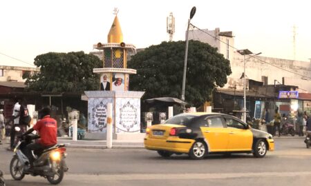 Monument Rond Point Médina Baye Niass à Kaolack